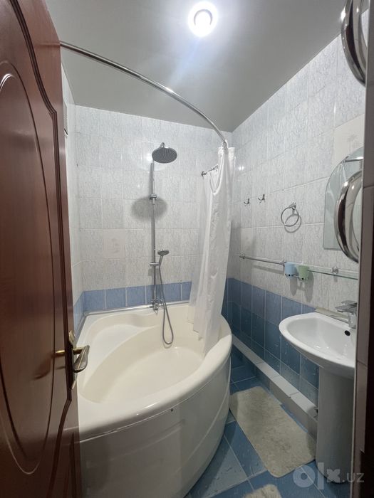 Срочно продается своя 3+1/7/9 банковская квартира. Возможно в ипотеку.