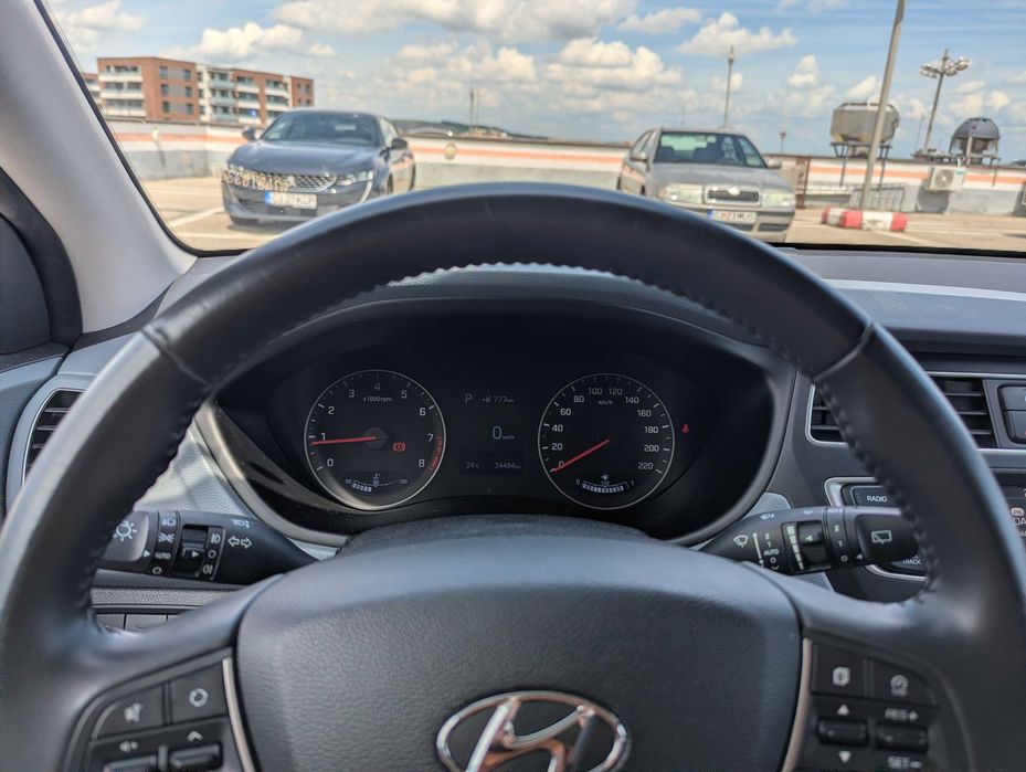 Hyundai i20 1.0 l T-GDi 100CP 7DCT 5DR Led Line