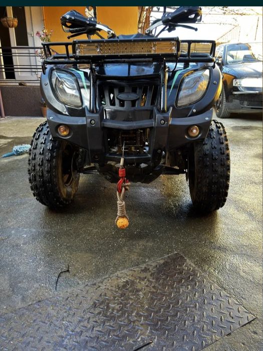 Vand atv loncin 250cc  mai multe detalii în privat