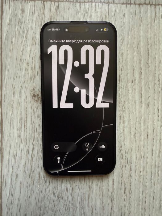 Телефон iphone 15