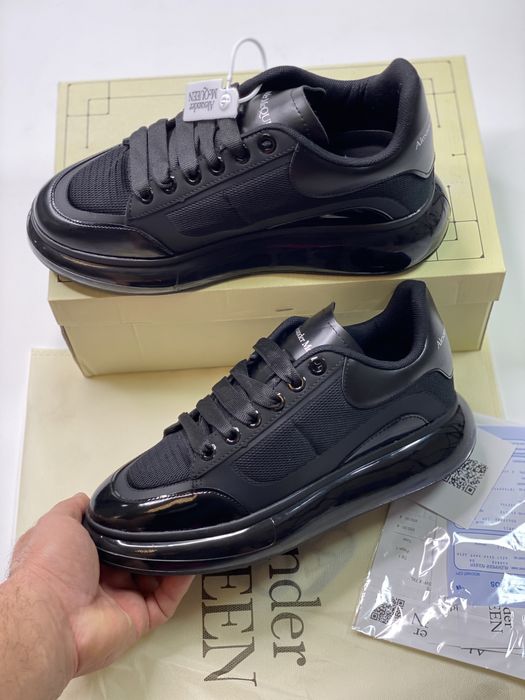 Adidasi McQueen sneakers