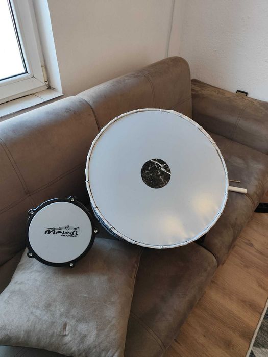 Тарамбуки и тъпани чисто нови