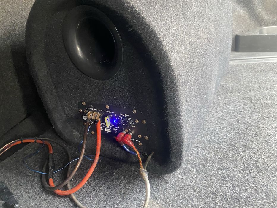 Мощный буфер в машину в идеале