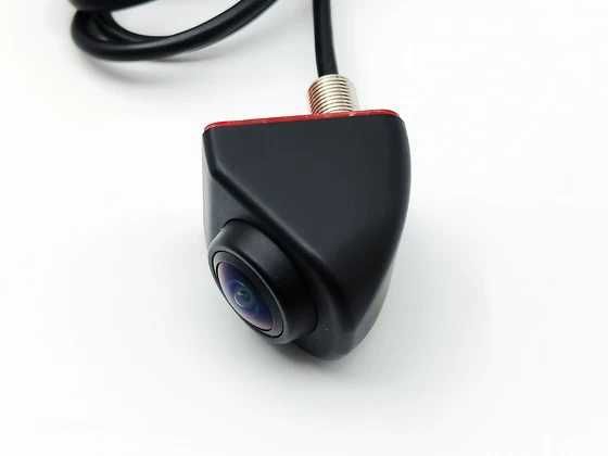 Auto-Vox CAM7 – cameră de marșarier pentru mașină