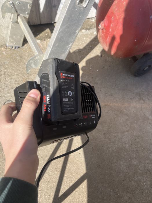 Incarcator wurth nou cu baterie defecta