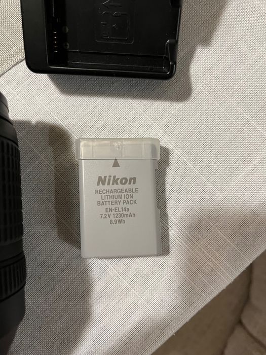 Фотоапарат Nikon d3300 Nikkor 18-140mm f/3.5-5.6g ed vr