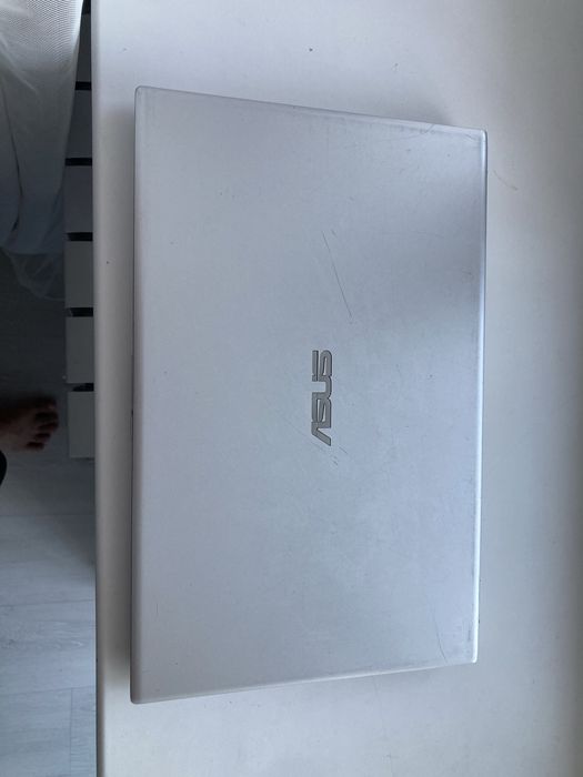 Ноутбук Asus Vivobook