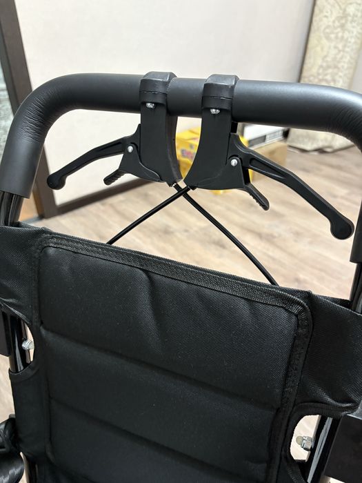 Кресло-коляска компактная