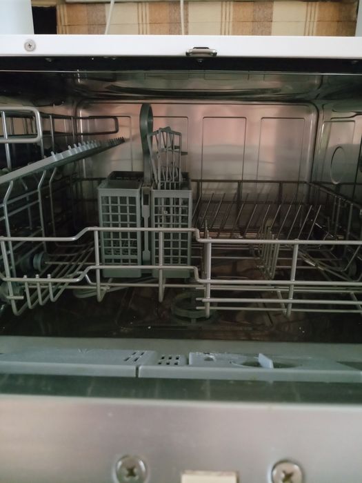 Посудомоечная машина Indesit