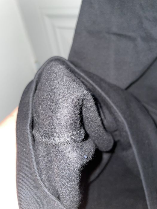 Продаются одежды срочна