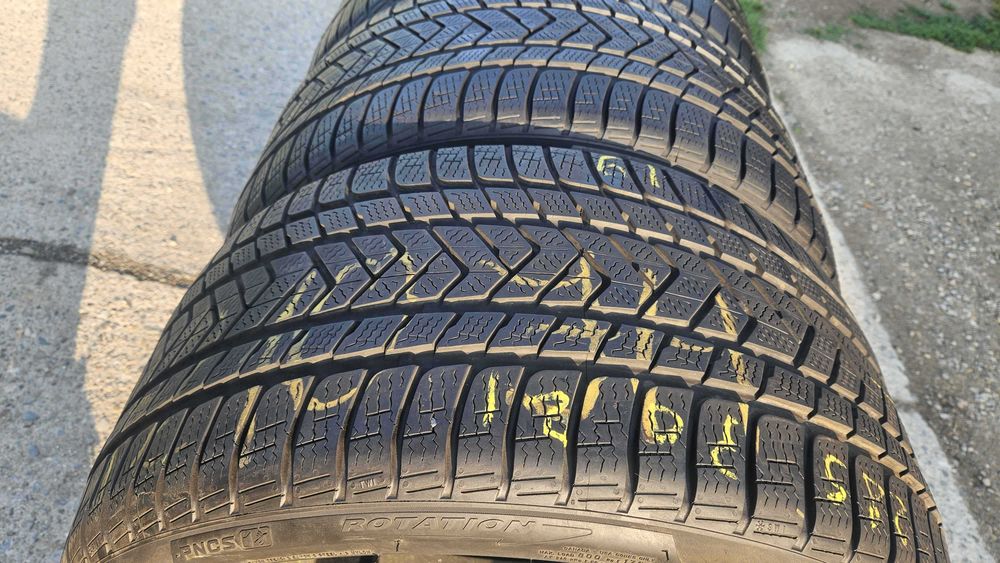285/30 R21 • Iarna • Pirelli Sottozero 3 100W | 4 buc | Pret/buc