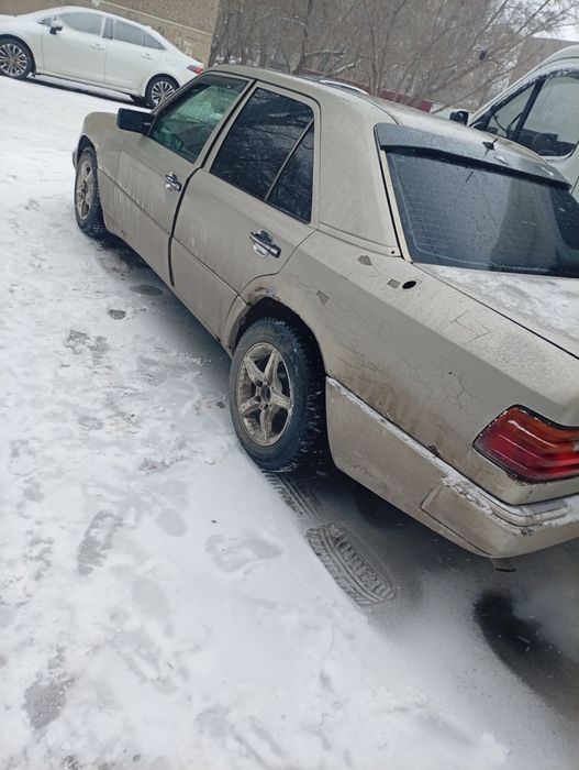 Продам мерс 1992 г в