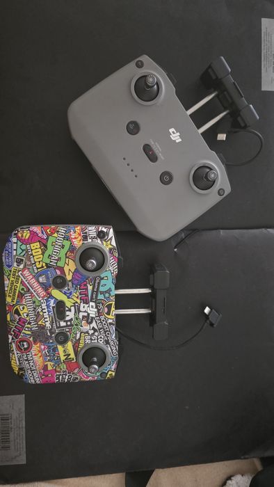 Controale dji cu colant