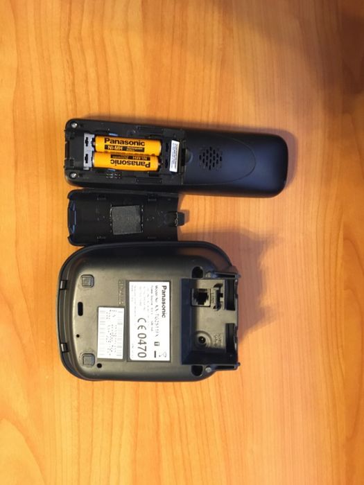 Безжичен телефон Panasonic KX-TG 2511 - черен