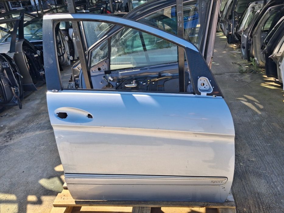 Врата Mercedes B-Класа