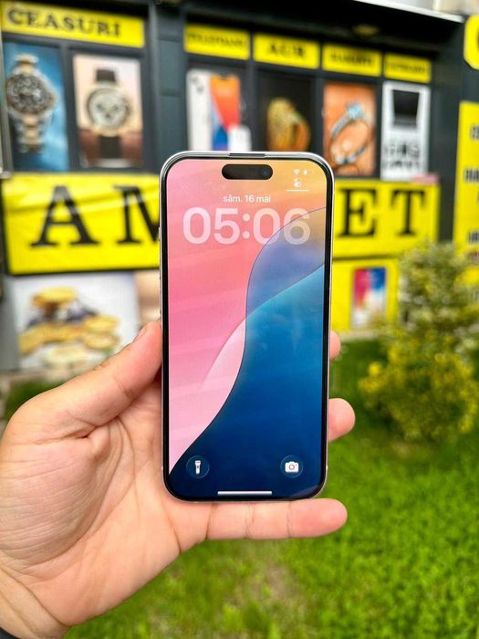 iPhone 15 / 128GB / Roz / Baterie 100%  - Impecabil
