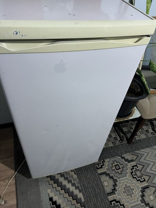 Холодильник хорошом состояние