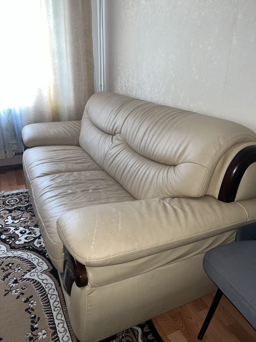Диван эко кожа , не раскладывается