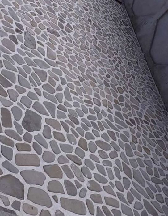 Vand si momtez piatra