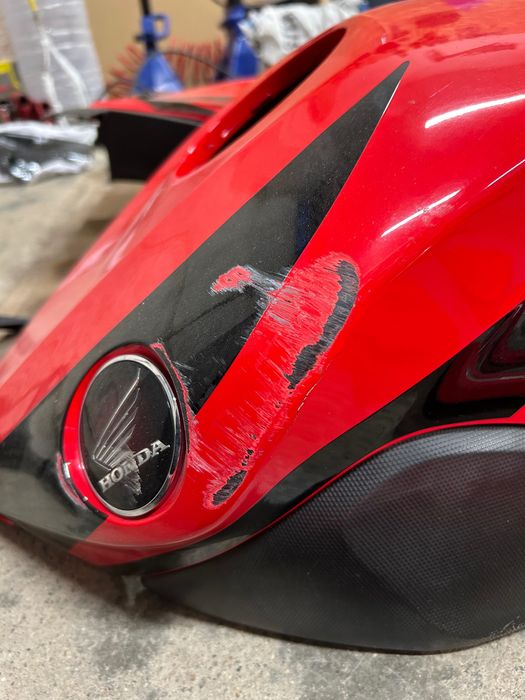 Cbr1000rr 2008 sc59 на части