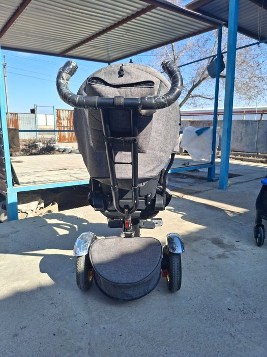 Детский трехколесный велосипед