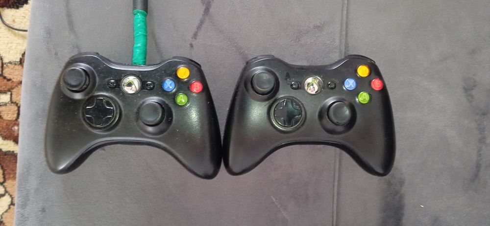 Продам Xbox 360.