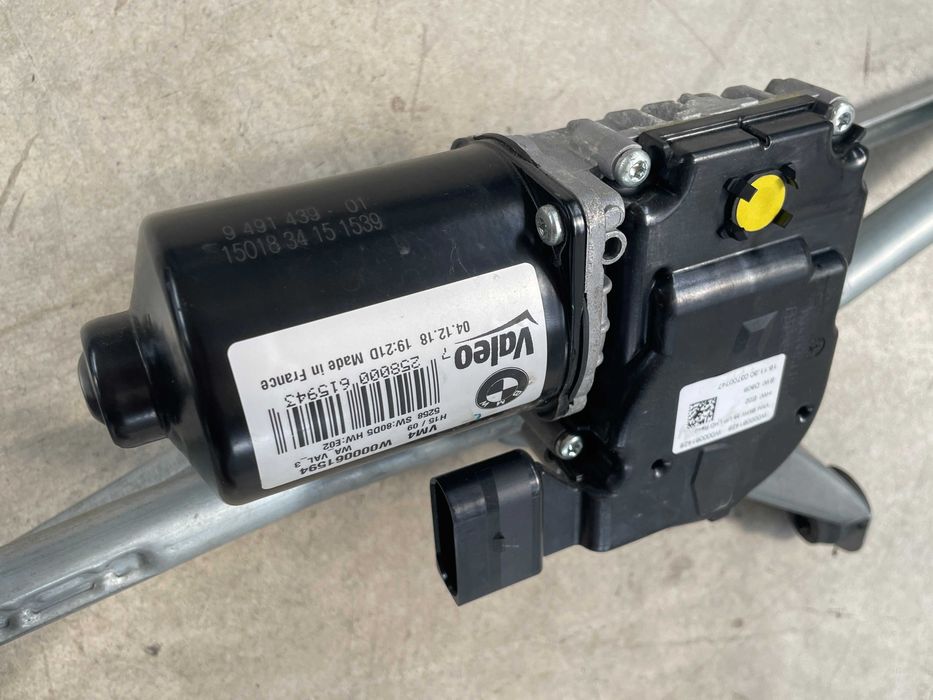 Ansamblu stergator Bmw seria 5 G30 - G31, 7 G11 - G12 cod 9491439