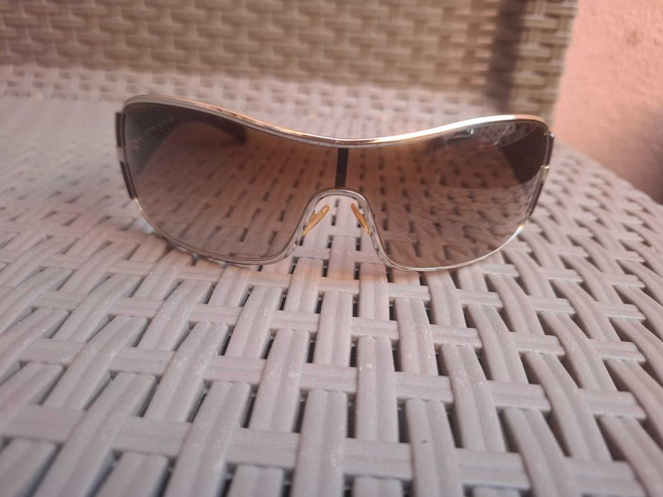 Ochelari de soare Prada