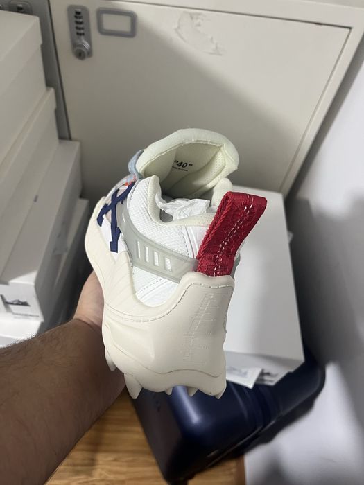 Off white odsy (marimi 41;42)