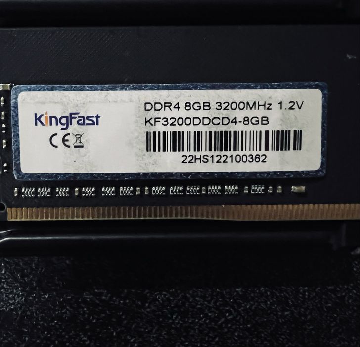 Оперативки разные DDR4 читайте описание!