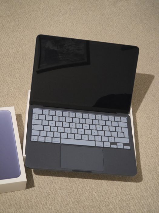 Laptop APPLE MacBook Neo 13, Apple A18 6-core CPU, 13" Retina Display, 8GB, SSD 256GB Indigo Blue Factură/Garanție