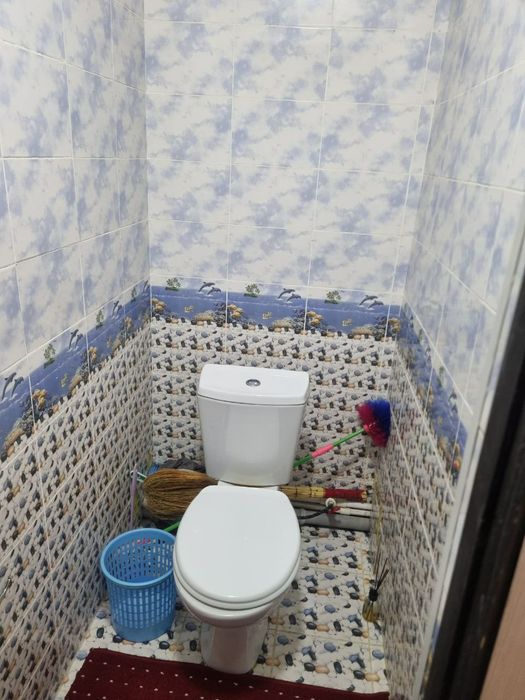 Talabani ikki kishi sikadi