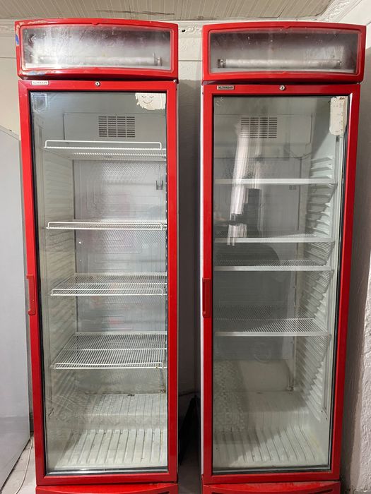 Ветринный холодильник