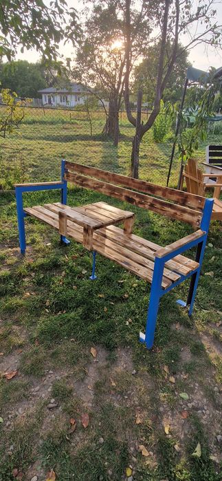 Banca si măsuță de gradina