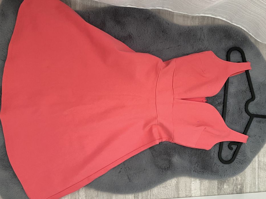 Rochie roz scurta