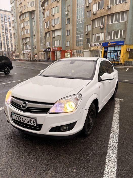 Opel astra h 2011