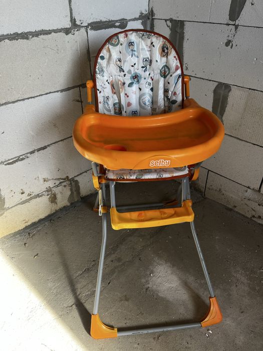 Стульчик для кормления