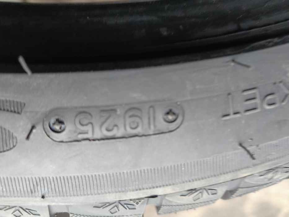 НОВИ ЗИМНИ 20цола-275/35:245/40-880лв.-с монтаж и баланс