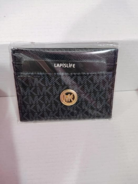 Аксесоар портмоне и картодържатели