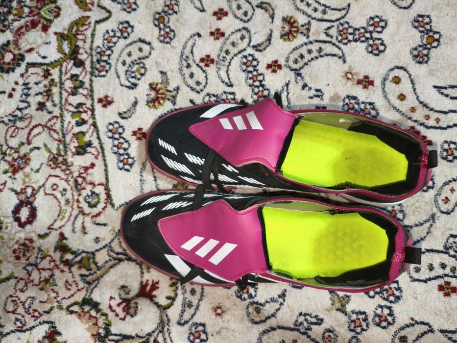 Adidas сороконожки