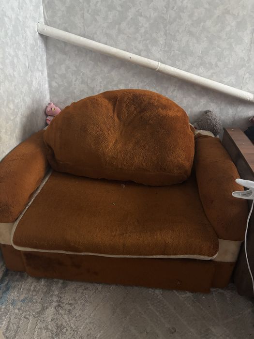 Продам кровать диван полку