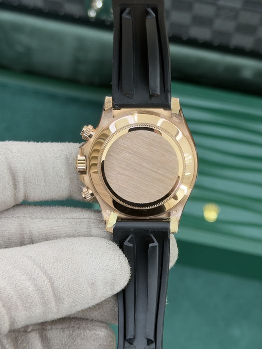 Rolex Cosmograph Daytona 40mm Everose Gold – Black Dial, Oysterflex