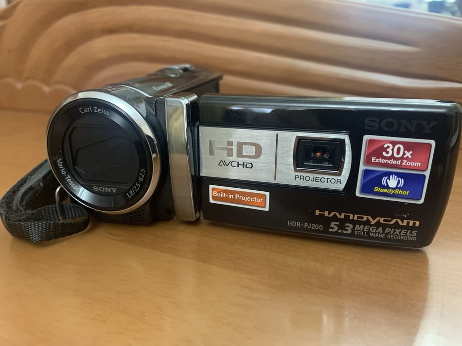 SONY handycam hdr pj200