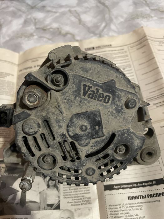 Продам генератор б/у