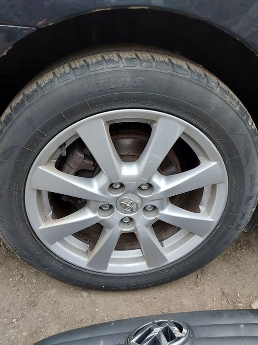 Set 4 Jante R17 aliaj toyota avensis cu anvelope vara dot 2022