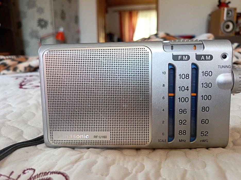 Radio Panasonic RF-U160