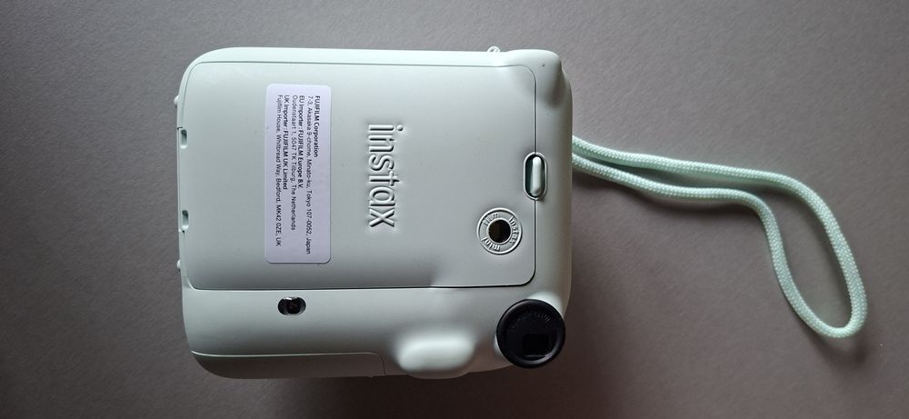 Fujifilm Instax mini 12" Mint green / Фуджифилм инстакс мини 12" ментово зелено; Фотоапарат PENTI,Германия, 1959
