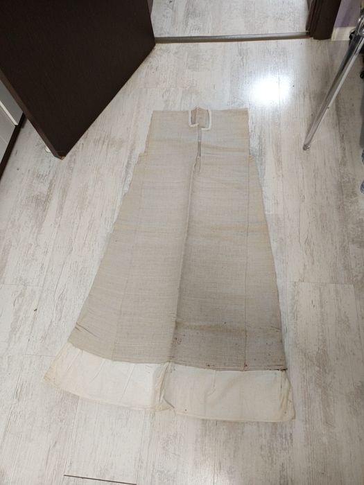 Автентични носии и ризи