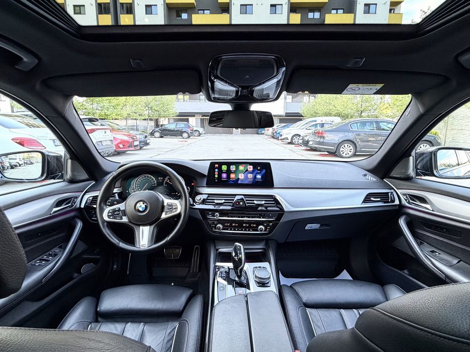 BMW 520d Xdrive M Packet - Camere 360, Distronic, Softclose, Harman Kardon