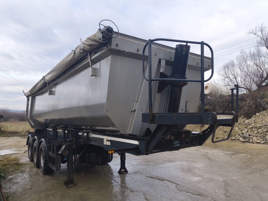 Vând bena  Schwarzmuler de otel